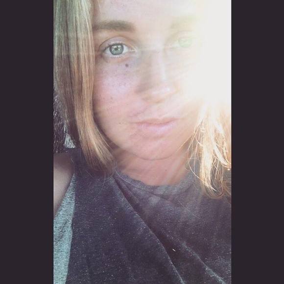 Meet your Posher, Katie - Picture 1 of 1